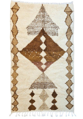 Adrar — Beni Mrirt rug, full view on wall