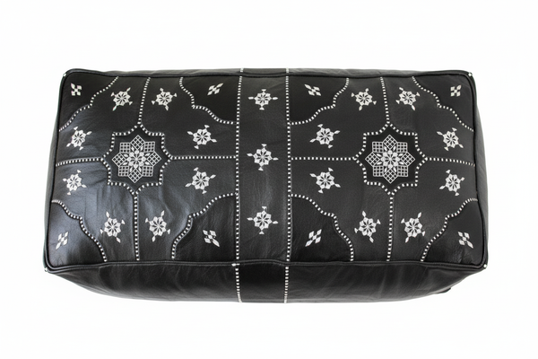 Black and white ottoman top view - horizontal