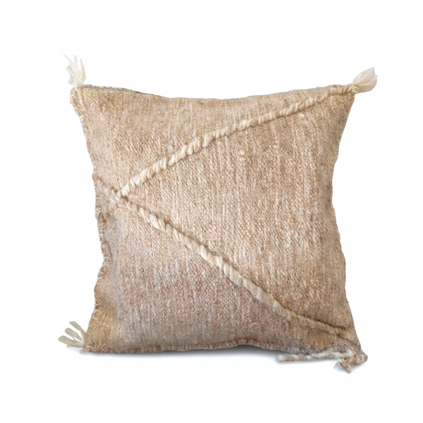 Coussin Zanafi 001 harmonisé sur le beige crème du modèle 002
