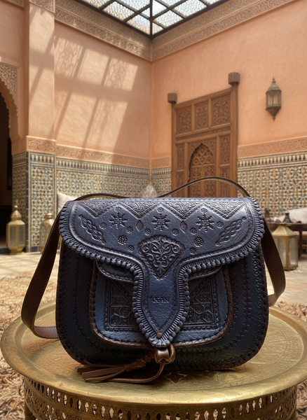 LSSAN Leather Handbag - Dark Blue - Heart Editorial