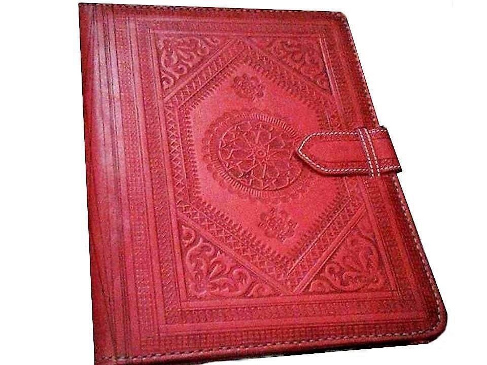 Heritage Portfolio - Red | Leather Portfolio By Moroccan Corridor®