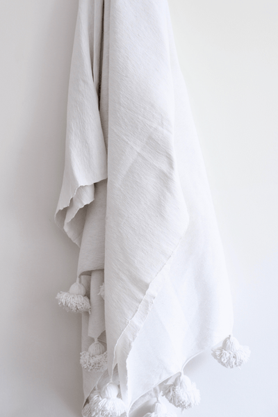 Pom Blanket - White